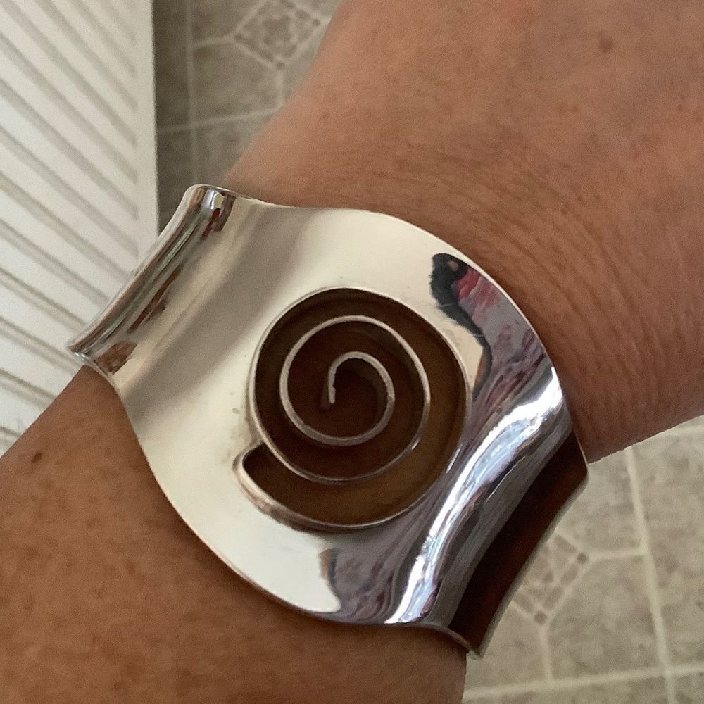 NWOT 𝅺sterling SILVER 925 GREEK DESIGN WIDE CUFF BRACELET NEW WITH TAG​​ - Picture 11 of 12
